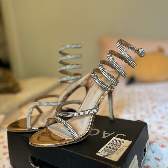 Gorgeous crystal studded wrap-leg heels size 7.5 - Picture 2 of 3